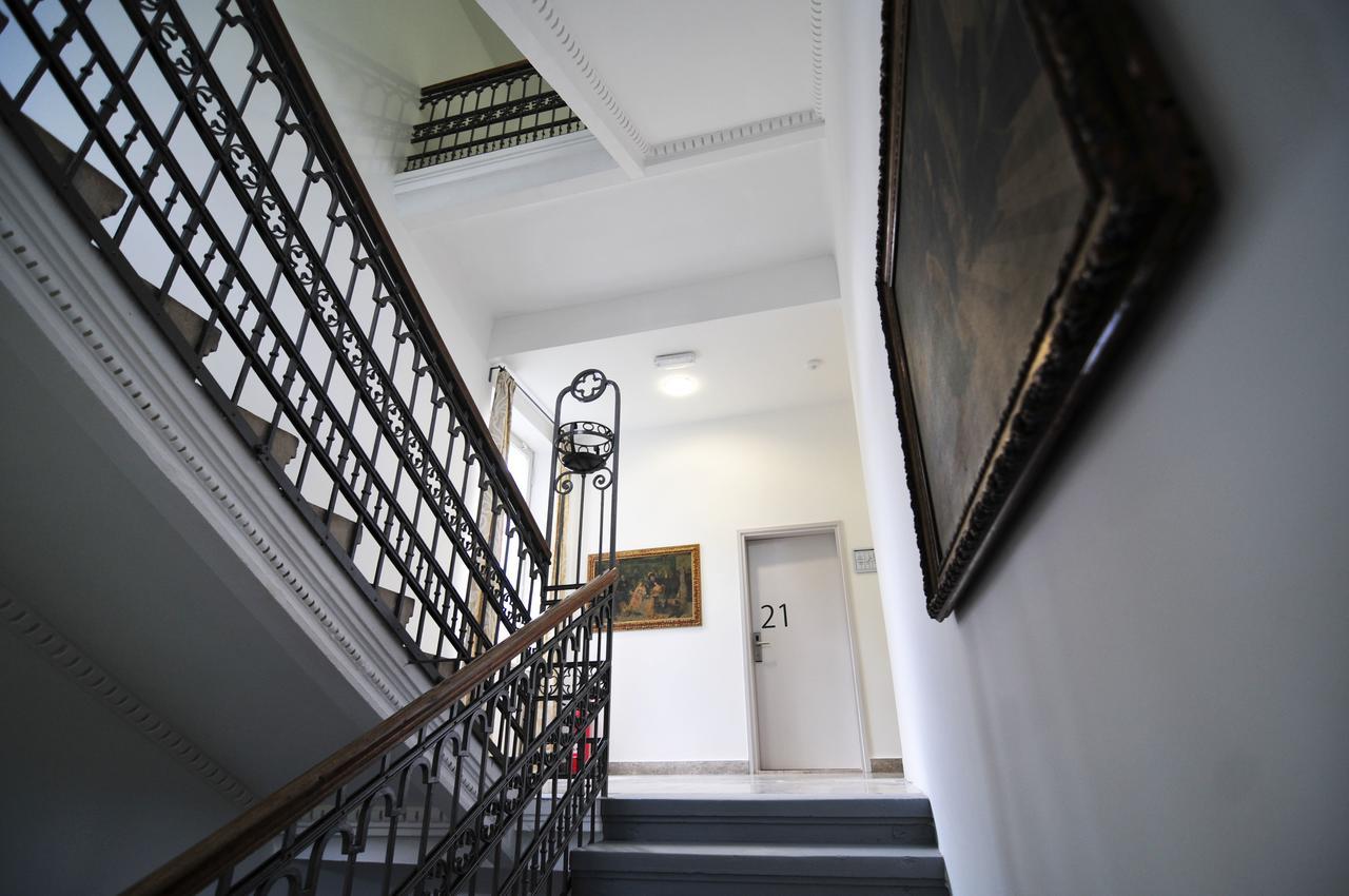 Hotel Villa Laurel Lovran Eksteriør bilde
